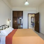 Dimitrios Apartments