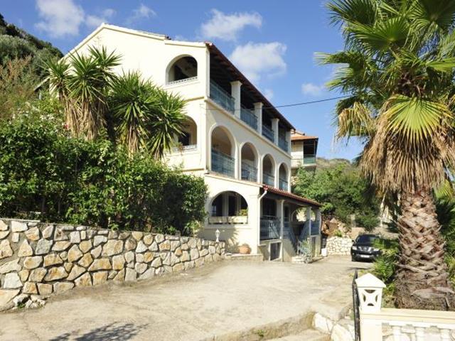 Dimitrios 2* Kassiopi