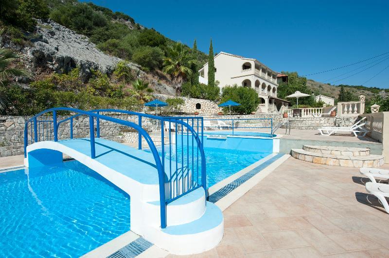 Dimitrios Hotel de apartamente